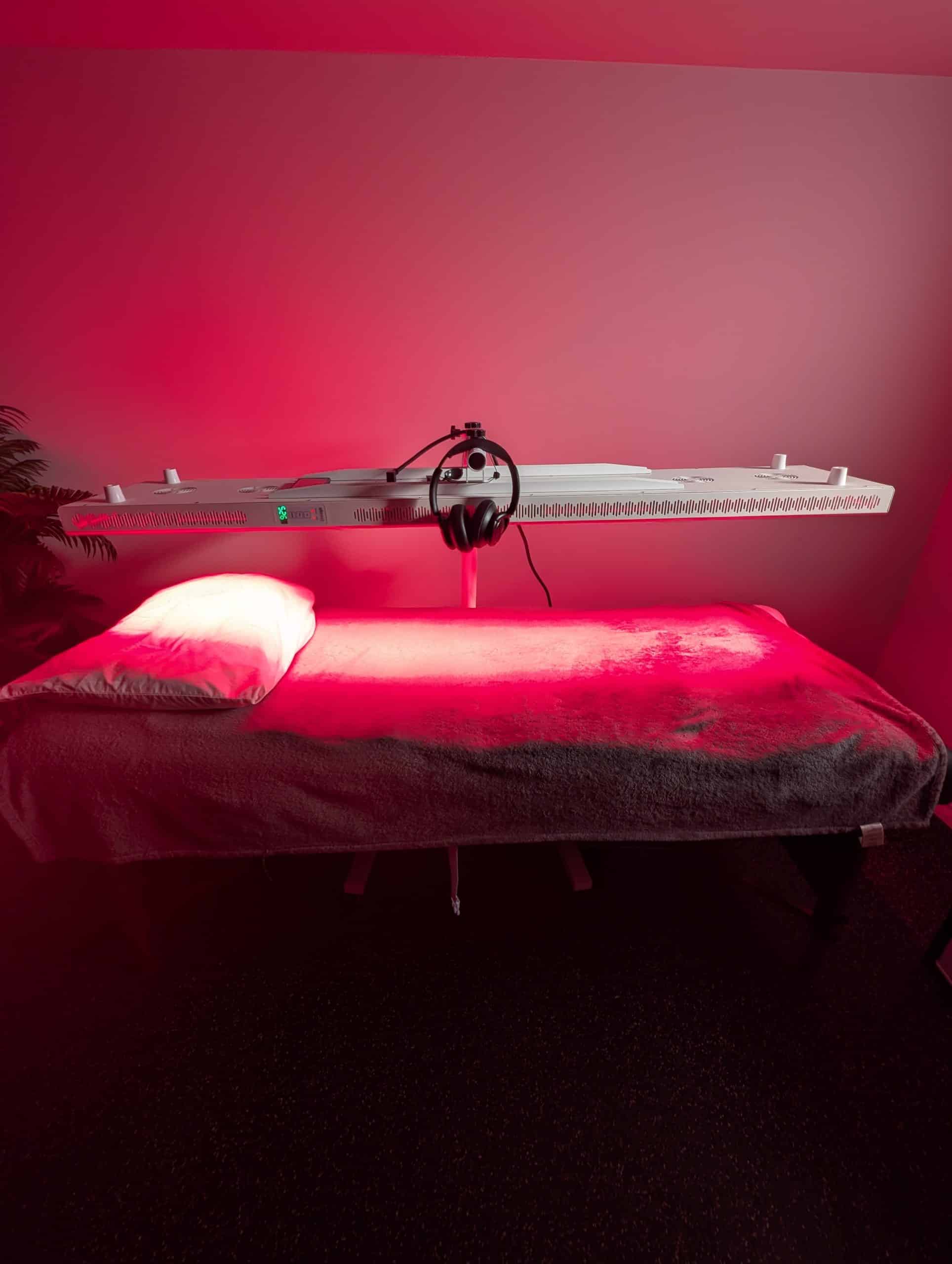 Red Light, Renew, Revive: The Revolutionary Therapy for Healing & Recovery